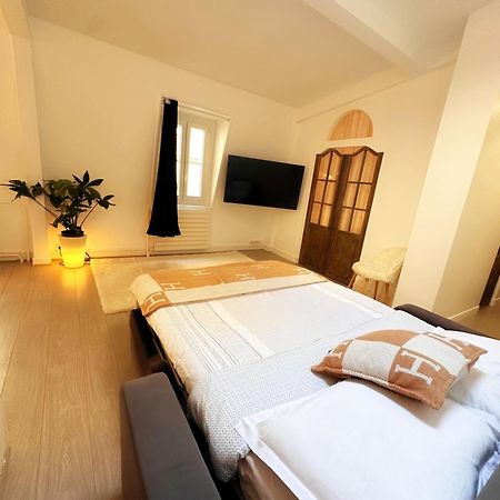 Apartament Quai De Seine Tour Eiffel Trocadero Paryż Zewnętrze zdjęcie