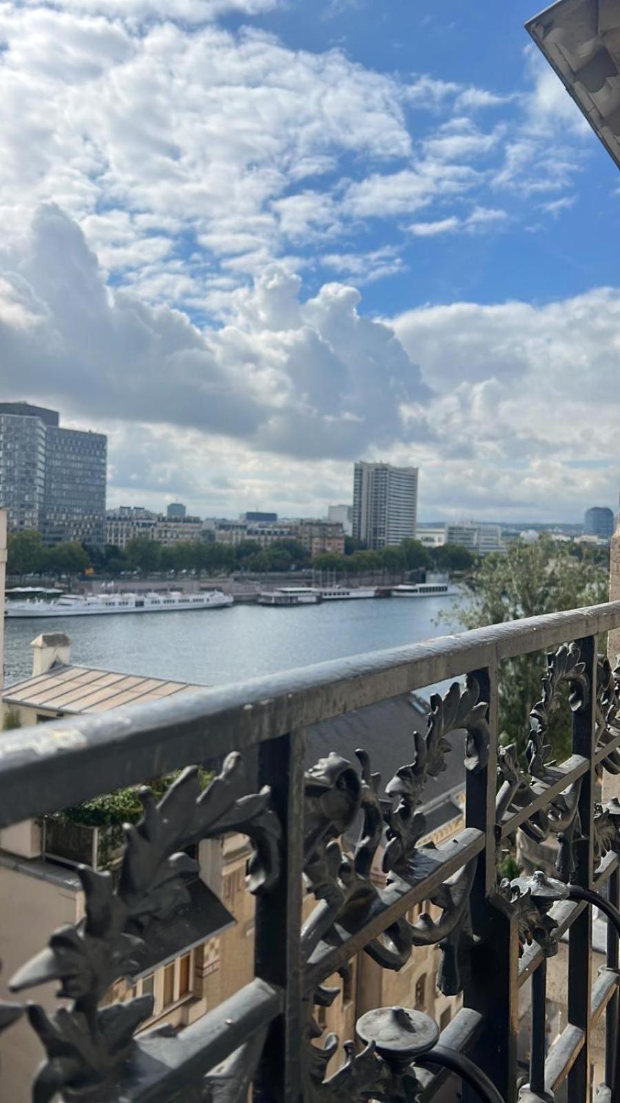 Apartament Quai De Seine Tour Eiffel Trocadero Paryż Zewnętrze zdjęcie