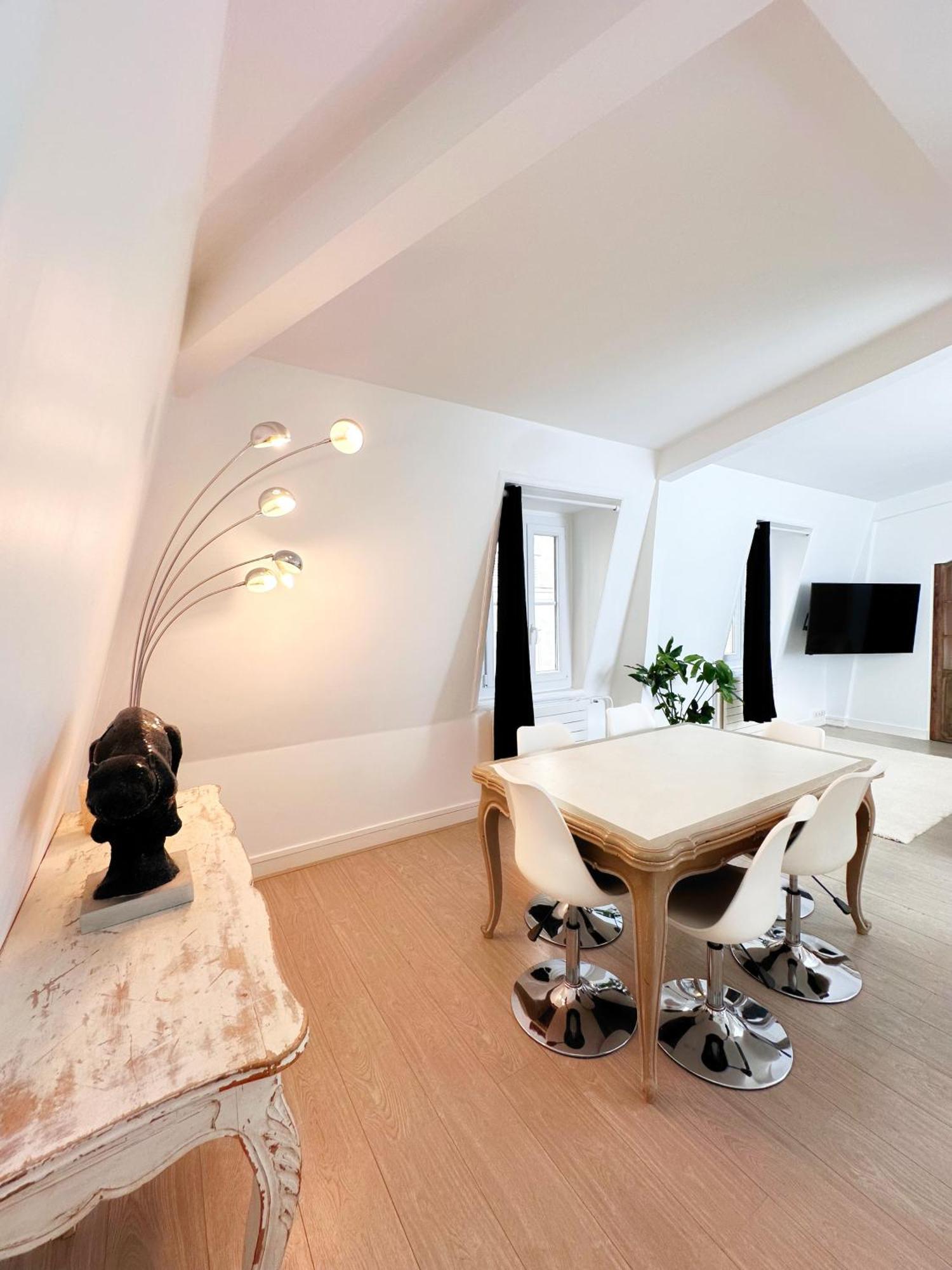 Apartament Quai De Seine Tour Eiffel Trocadero Paryż Zewnętrze zdjęcie